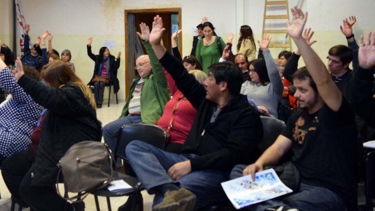 Los judiciales se sentarán a negociar con la Provincia el 17 de agosto