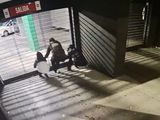 Alarma en Santa Genoveva: cinco adolescentes intentaron forzar el portón de un edificio
