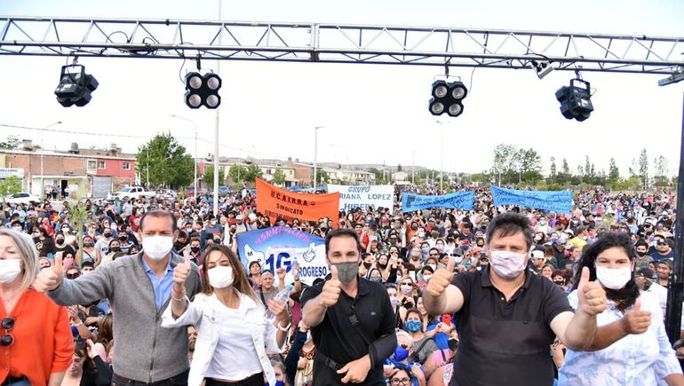 Actos, presencias nacionales y visita a los barrios en el cierre de campaña de la ciudad