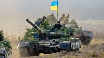 Ucrania retira a sus tropas y Rusia domina todo el este