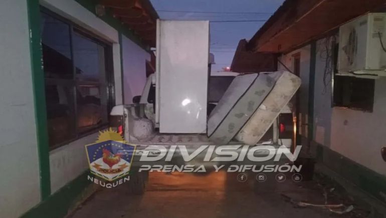 Los atraparon vaciando la habitación de un hotel