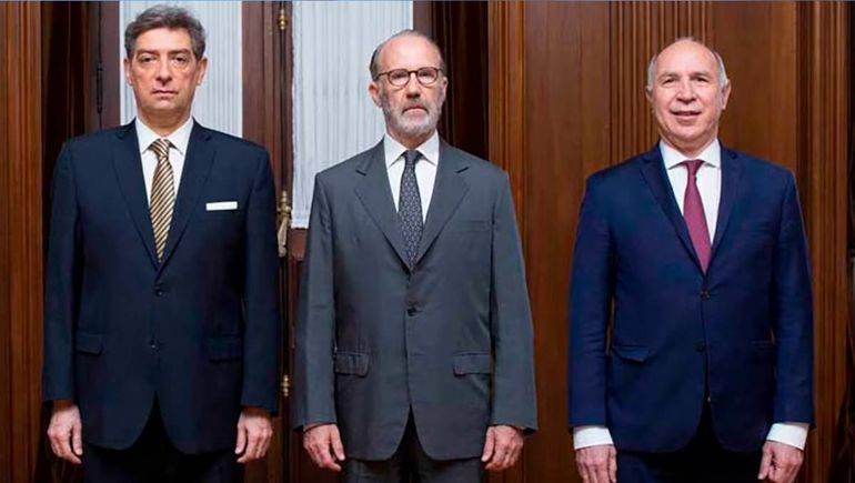 La Corte Suprema deberá resolver si es válido el referéndum por los fueros en Chubut. La Corte Suprema deberá resolver si es válido el referéndum por los fueros en Chubut.