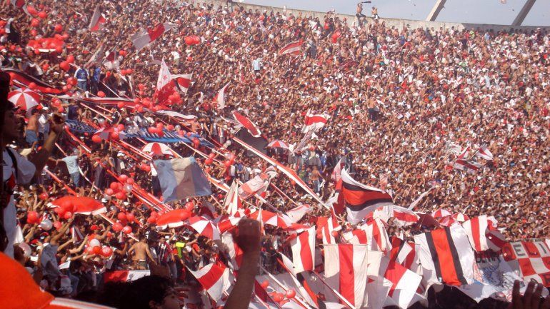 Amenazaron a Pablo Lavallén, DT del próximo rival de River