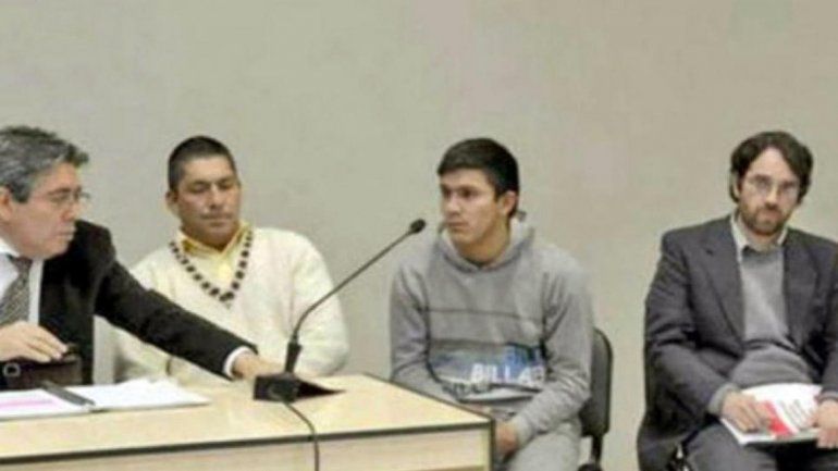 Tres de los acusados y la madre de las chicas abusadas fueron detenidos.