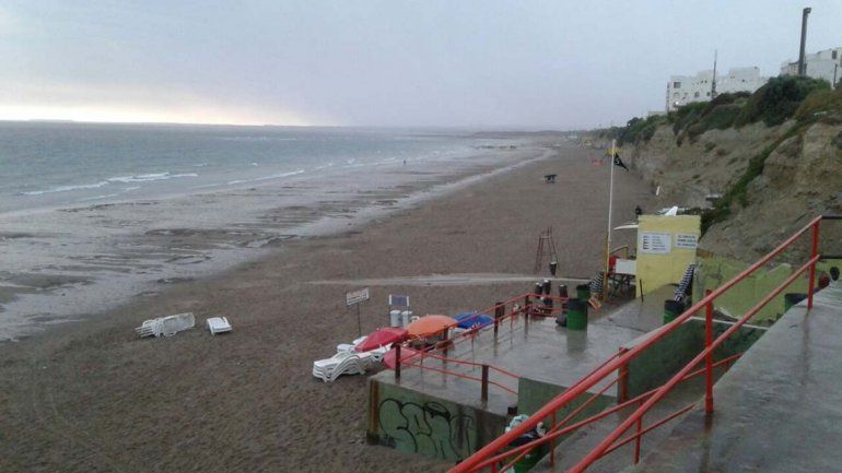 Quedo vacía: otra vez una tormenta provocó un masivo abandono de la playa