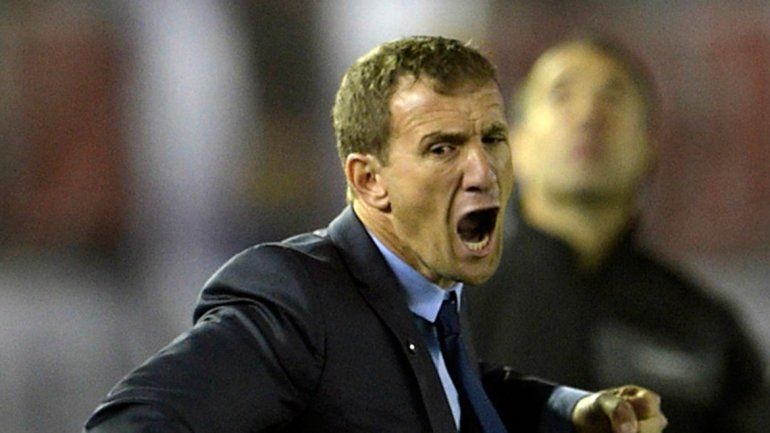 En el inédito torneo de 2015 el DT era el Vasco. En el actual certamen es el Melli. Los dos son ex jugadores.