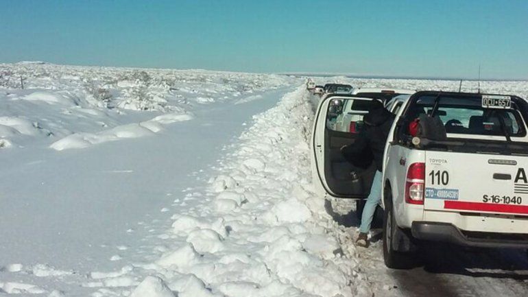 Por la nieve hay tres rutas provinciales con cortes