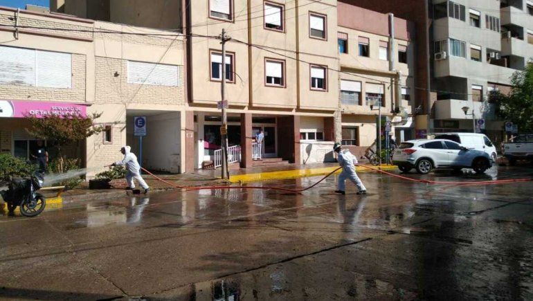 Suman equipamiento a los operativos de desinfección en 50 cuadras de la ciudad