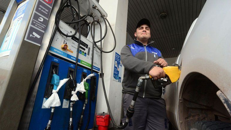 En Neuquén el cobro de la tasa a los combustibles no tiene vuelta atrás.