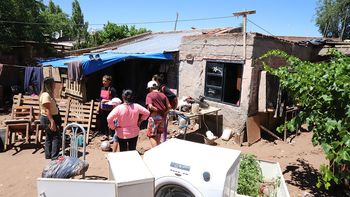 a pesar del drenaje, varias viviendas y comercios se inundaron a pesar del drenaje, varias viviendas y comercios se inundaron