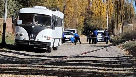Balearon a una joven de Valentina Sur a la salida de una fiesta y escaparon