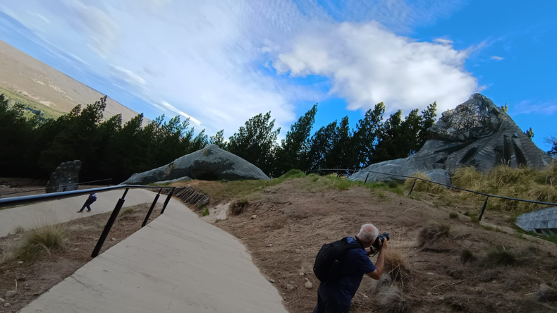 El Vía Christi es uno de los atractivos turísticos más importantes de Junín de Los Andes, para visitar en el marco de la fiesta nacional de la trucha. | LM Neuquen El Vía Christi es uno de los atractivos turísticos más importantes de Junín de Los Andes, para visitar en el marco de la fiesta nacional de la trucha.