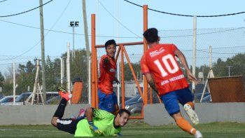Uno de los festejos de Patagonia por la goleada.