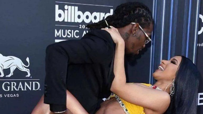 Premios Billboard: rapera respondió a las críticas con furia y un desnudo