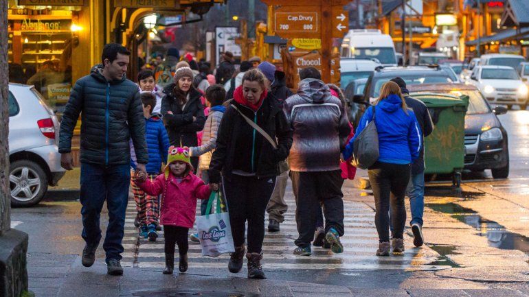 San Martín de los Andes ahora desborda de optimismo con los turistas.