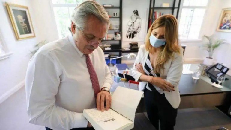 El Gobierno advirtió que podría cancelar el contrato con Rusia por las demoras en el envío de Sputnik V