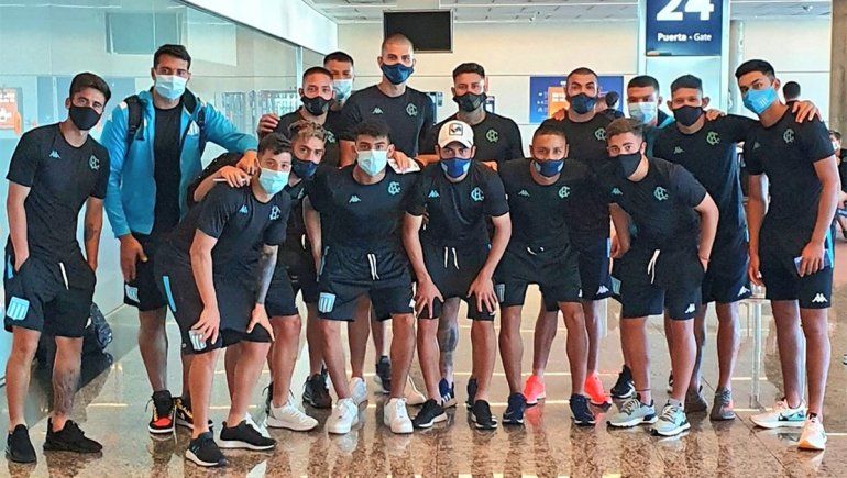 Racing va por su primer triunfo con un 11 lleno de pibes