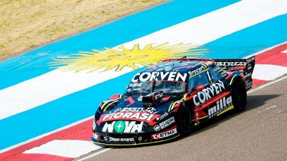 manu urcera comenzo su temporada del turismo carretera