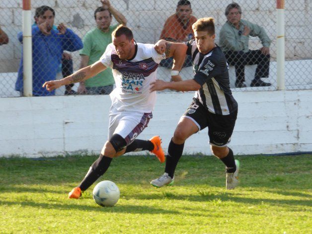 Mauri tendrá mucho trabajo por el andarivel izquierdo de la defensa.