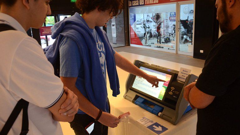 Boleta electrónica: hay 21 municipios que hacen ensayos