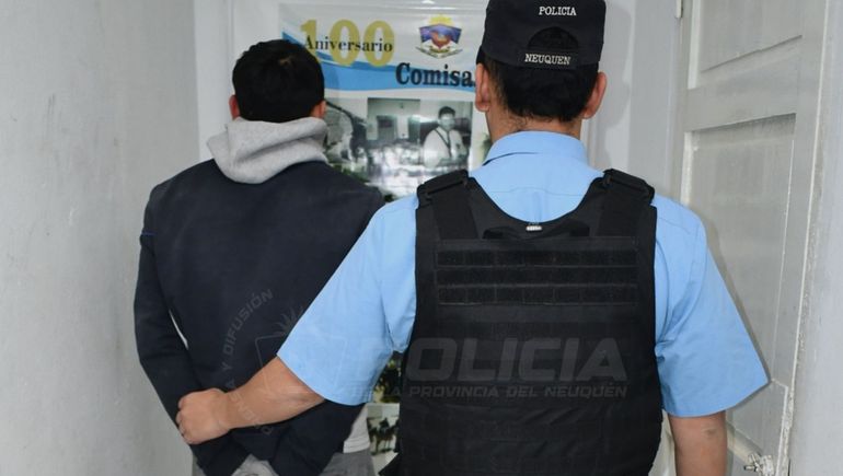 Zapala: detuvieron a un ladrón con el botín a cuestas