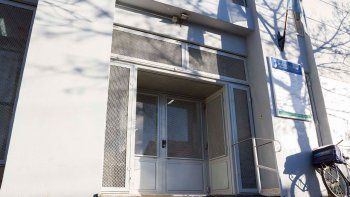 Los acusados enfrentarán un juicio en los tribunales locales. Los acusados enfrentarán un juicio en los tribunales locales.