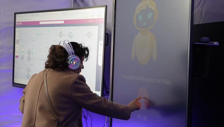 Panales, juegos, y charlas gratificantes y de mucho aprendizaje en el IA Week 2026. Panales, juegos, y charlas gratificantes y de mucho aprendizaje en el IA Week 2026.