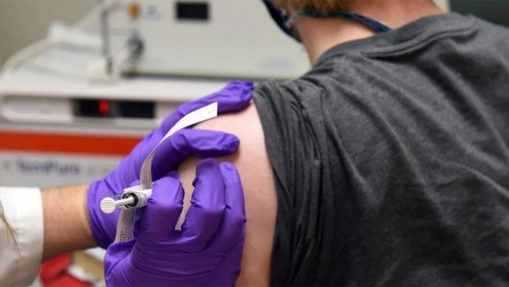 Voluntarios argentinos recibieron la vacuna de Pfizer