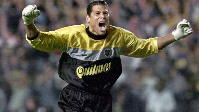 Óscar Córdoba con la camiseta de Boca Óscar Córdoba con la camiseta de Boca