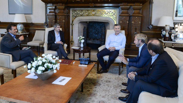 El Presidente designó a Marcos Peña como titular de la comisión.