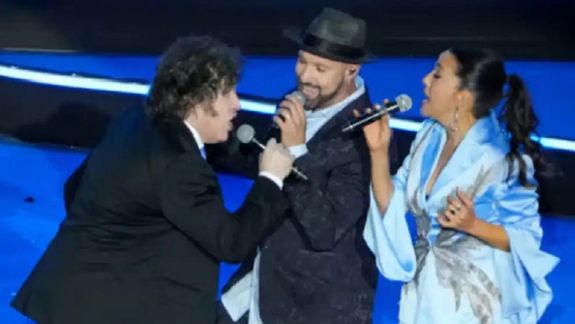 Javier Milei cantó, bailó y fue protagonista en el acto por la independencia de Israel