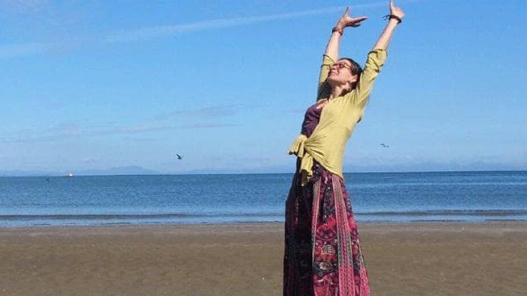 Liga Skromane viajó al país asiático para relajarse y hacer yoga
