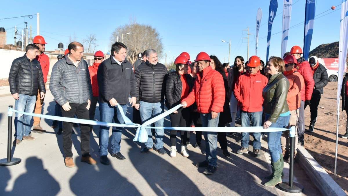 Gaido y Gutiérrez comenzaron con las inauguraciones del mes aniversario de Neuquén