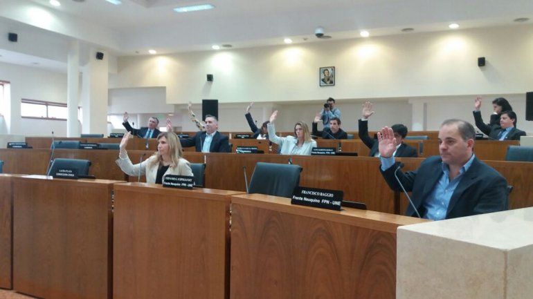 Ya no se podrán vender remeras con mensajes violentos hacia la mujer