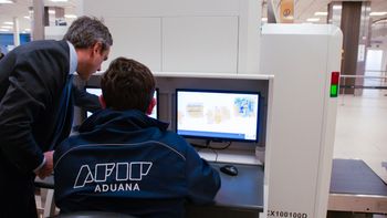 aduana 01 1200x678.jpg