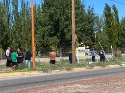 Fuentes judiciales confirmaron que el cuerpo hallado en el canal de riego pertenece a Claudio Alejandro Del Valle Nadares, de 37 años. Fuentes judiciales confirmaron que el cuerpo hallado en el canal de riego pertenece a Claudio Alejandro Del Valle Nadares, de 37 años.