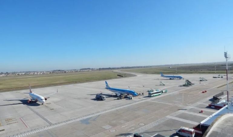 Los pasajeros no tardaron en reportar los problemas con la aeronave.