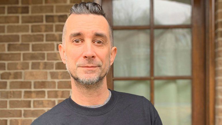 No se vacunó y The Offspring lo terminó echando