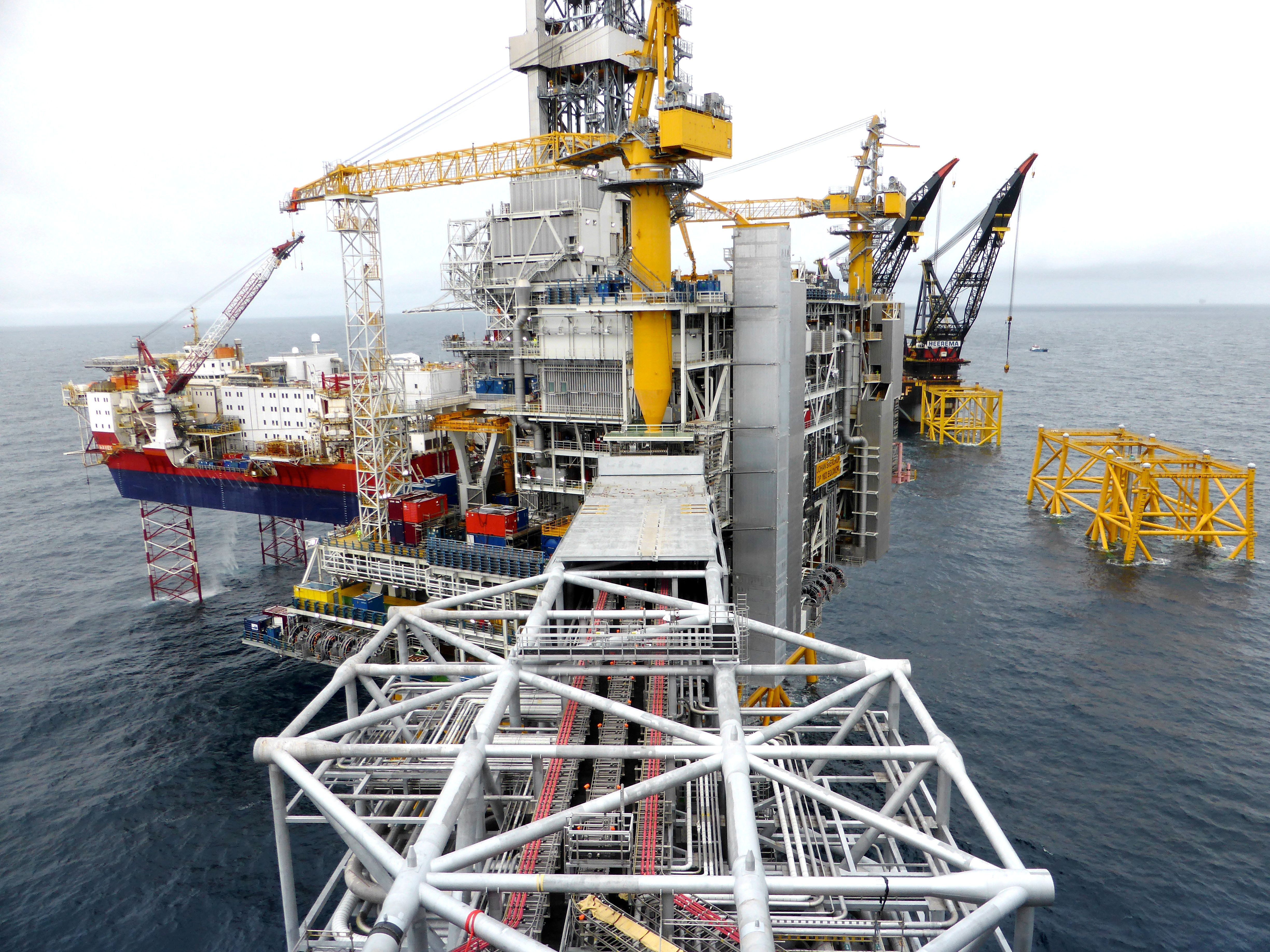Foto de archivo de una plataforma petrolera de Equinor en el campo Johan Sverdrup en el Mar del Norte. Ago 22, 2018. REUTERS/Nerijus Adomaitis