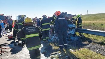 el auto de los rionegrinos se prendio fuego tras chocar el auto de los rionegrinos se prendio fuego tras chocar