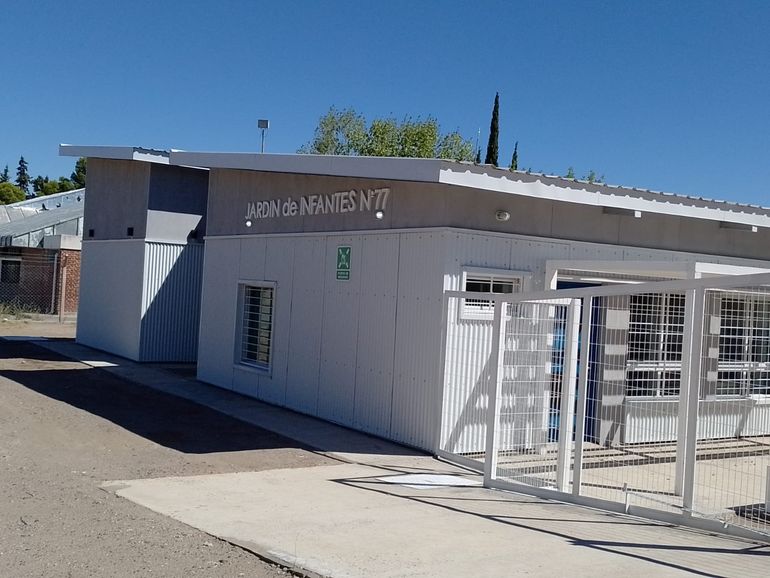 Gutiérrez inaugura un nuevo jardín en Neuquén capital