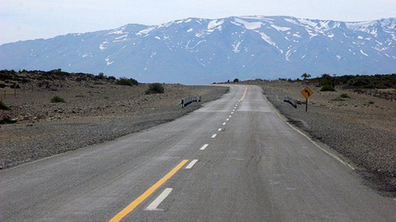 Un adolescente murió en un vuelco en la Ruta 40
