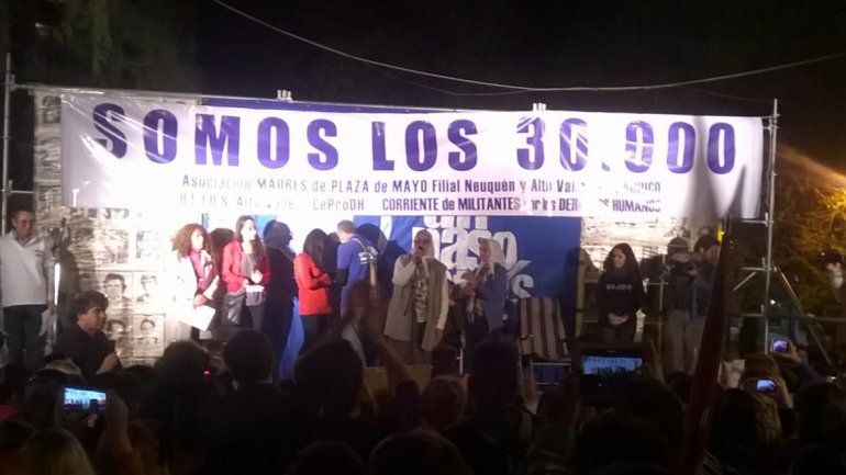 Marcha en las calles de Neuquén a 40 años del golpe: Somos 30 mil y muchos más
