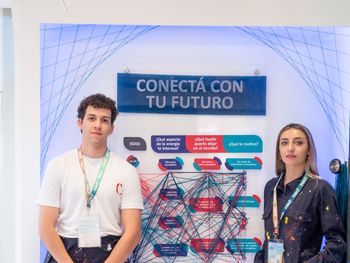 En la AOG Patagonia, los jóvenes manifestaron sus motivaciones para integrarse a la industria energética a partir de un juego interactivo en el wall de conexiones que se presentó en el stand JOG de TGN.