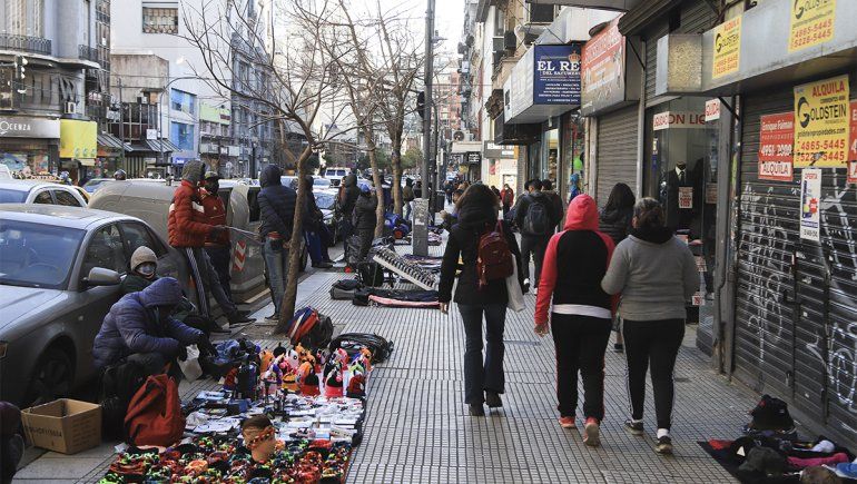 Salto de casos de coronavirus: en un día, aumentaron casi un 25%