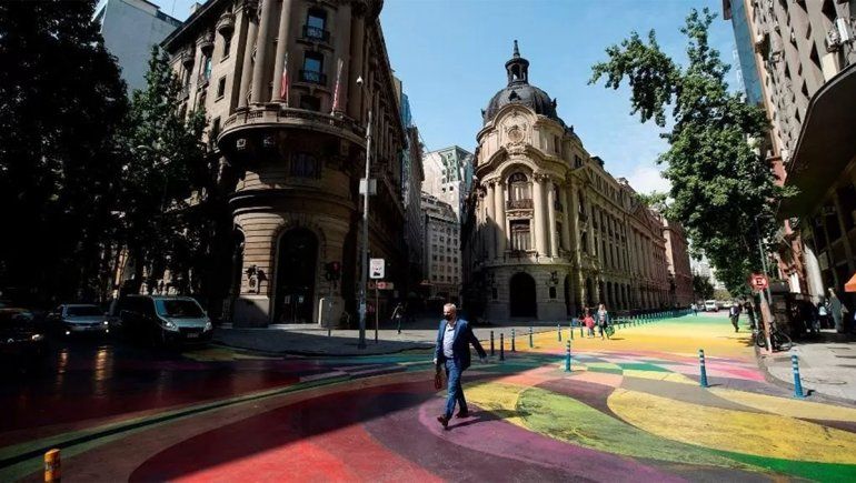 Chile: el 70%, en estricto confinamiento