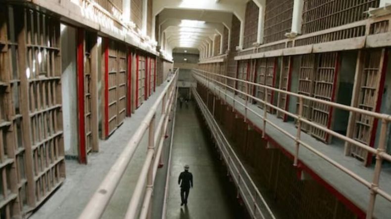 Así es Metropolitan Detention Center, la cárcel en la que Nicolás Maduro quedó detenido: Infierno en la Tierra. | LM Neuquen Así es Metropolitan Detention Center, la cárcel en la que Nicolás Maduro quedó detenido: Infierno en la Tierra.