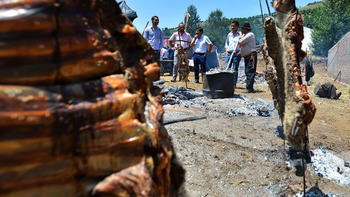 Web...003 Asado con cuero.jpg
