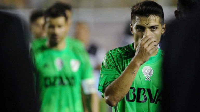 Con un gol de Vera, River perdió ante Independiente