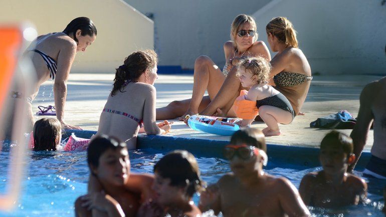 Los clubes y las piletas cuestan hasta un 50% más